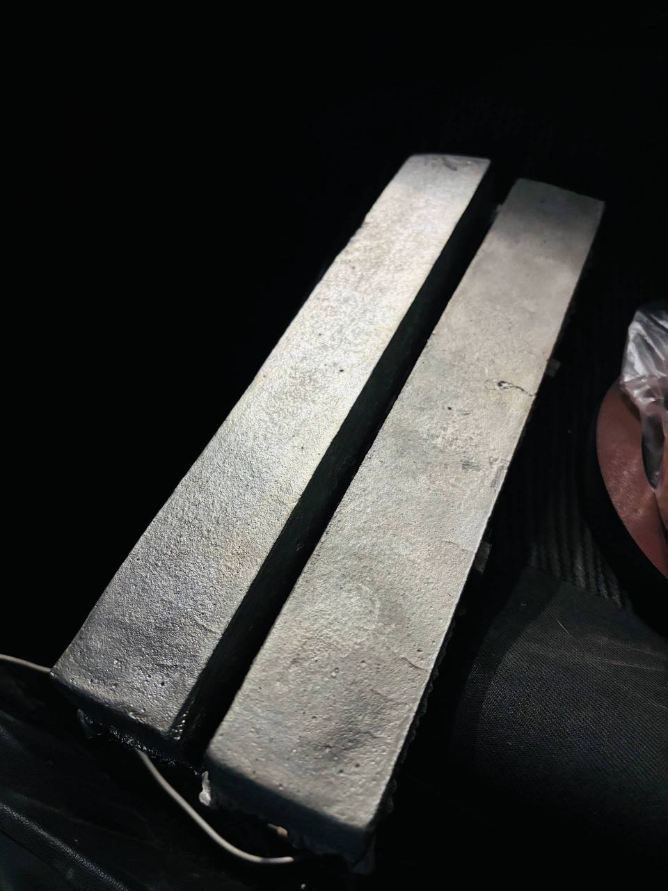 Алюминиевые пластины Ал9 (Ак7ч) изготовлены методом керамического литья для вентиляционно-отопительного оборудования.