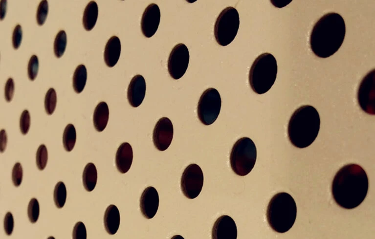 medno-nikelevye-perforirovannye-listy-txt