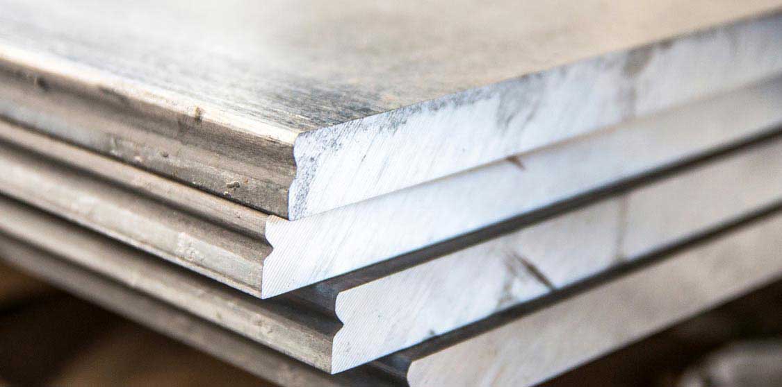 Алюминиевая плита 39 мм 1200 мм 1163 ТУ 1-92-81-87