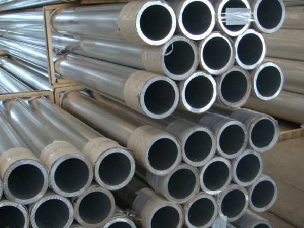 Алюминиевая прессованная труба 260 мм АД31Т1 ГОСТ 18482-2018