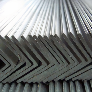 Алюминиевый равнополочный уголок 10 мм 10 мм 2 мм АМц ГОСТ 13737-90