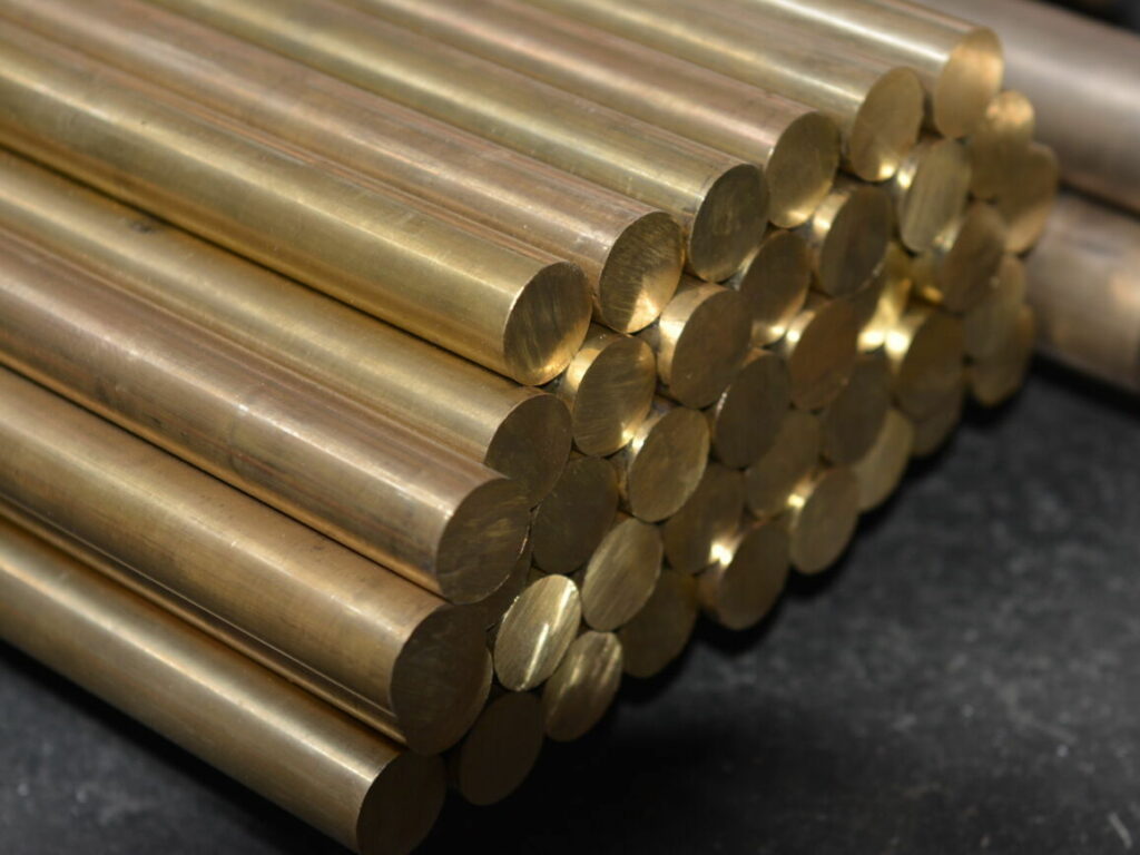 Бронзовый пруток прессованный 35 мм БрАЖМц10-3-1,5 ГОСТ 1628-2019
