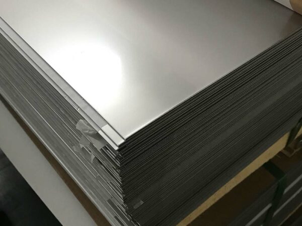 Листовая жесть белая электролитического лужения 910 мм 635 мм 0.36 мм ЭЖР ГОСТ 13345-85