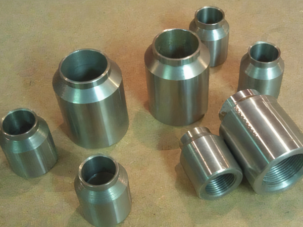 Нержавеющая бобышка гнездовая 10 мм 15,87 мм A182 Gr.F321 MSS SP-97