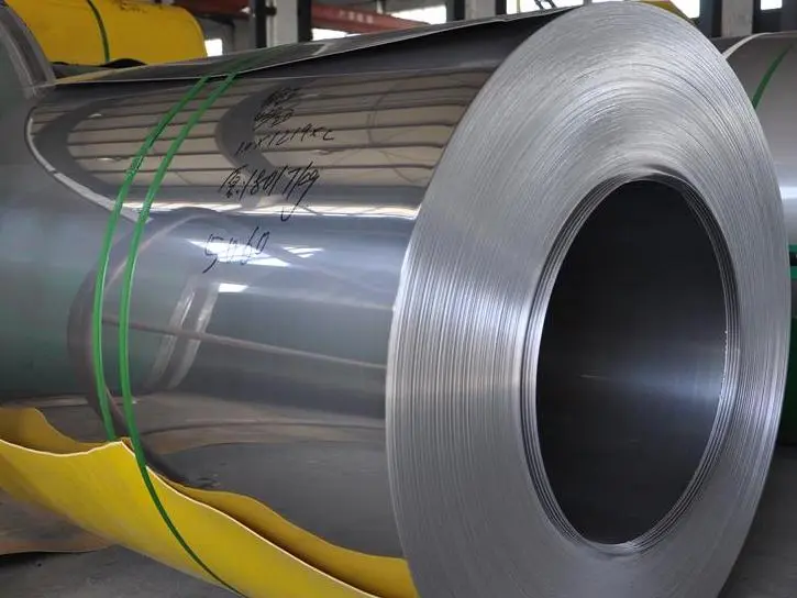 Нержавеющий рулон холоднокатаный 6 мм 2000 мм X2CrTiNb18 EN 10088-2