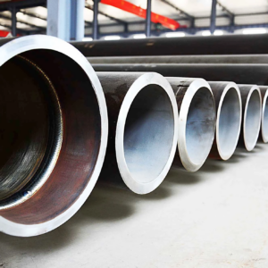 Плакированная труба электросварная 273 мм 10 мм 5L Gr.X42 + LC 1812 API 5LD