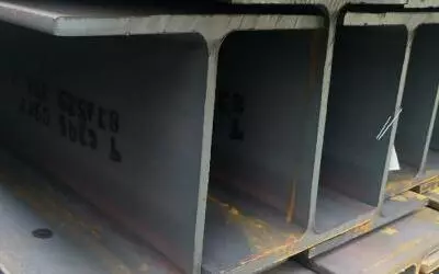 Широкополочный двутавр 80Ш1 782 мм 300 мм 13.5 мм 09Г2С СТО АСЧМ 20-93