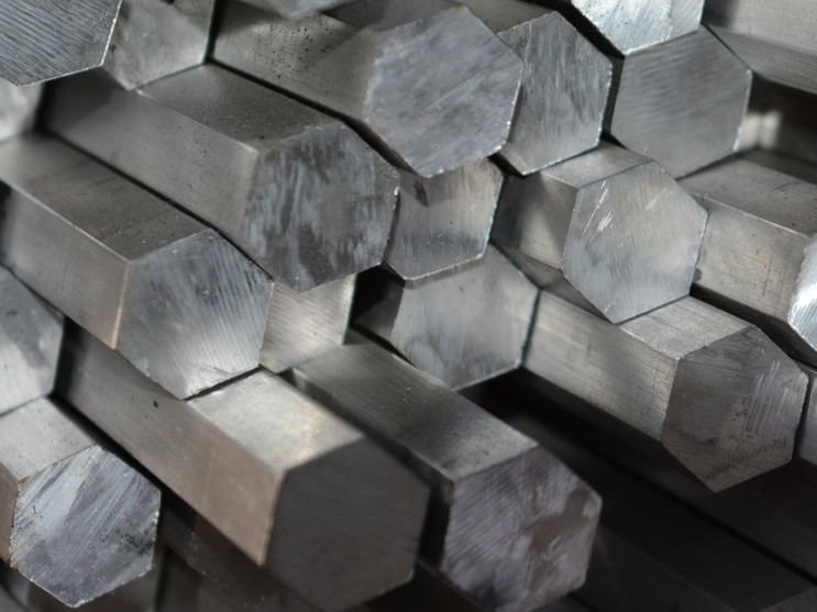 Стальной горячекатаный шестигранник 18 Ст35 ГОСТ 2879-2006