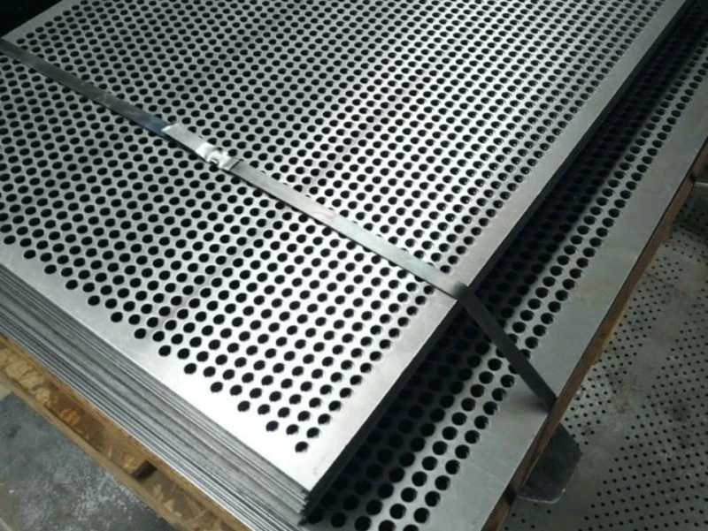 Стальной перфорированный лист Rg 2 мм 5 мм 12 мм Ст3пс ГОСТ 19903-2015