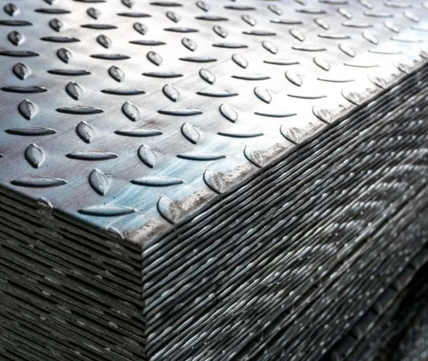 Стальной рифленый лист чечевица 6 мм Ст0 ГОСТ 8568-77