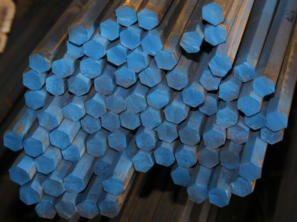 Стальной шестигранник легированный 35 мм Gr.B16 ASTM A193