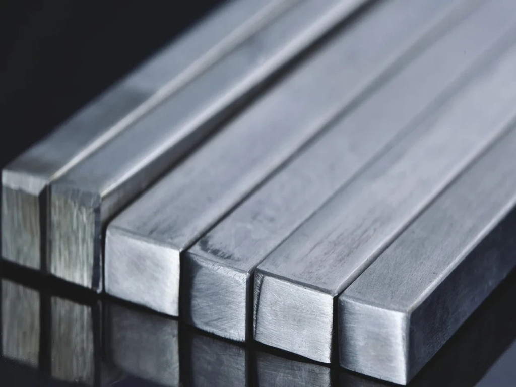 Высоколегированный квадрат 10 мм 10 мм Н18Ф6М6 ГОСТ 2591-2006