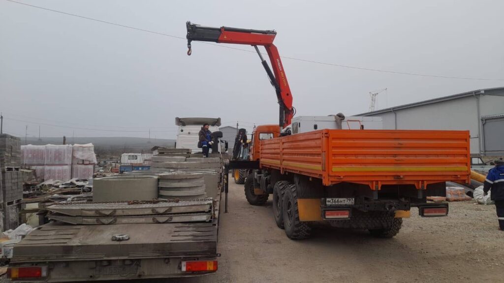 Бетонные плиты, кольца, люки, трубы для: Распределительный газопровод высокого давления