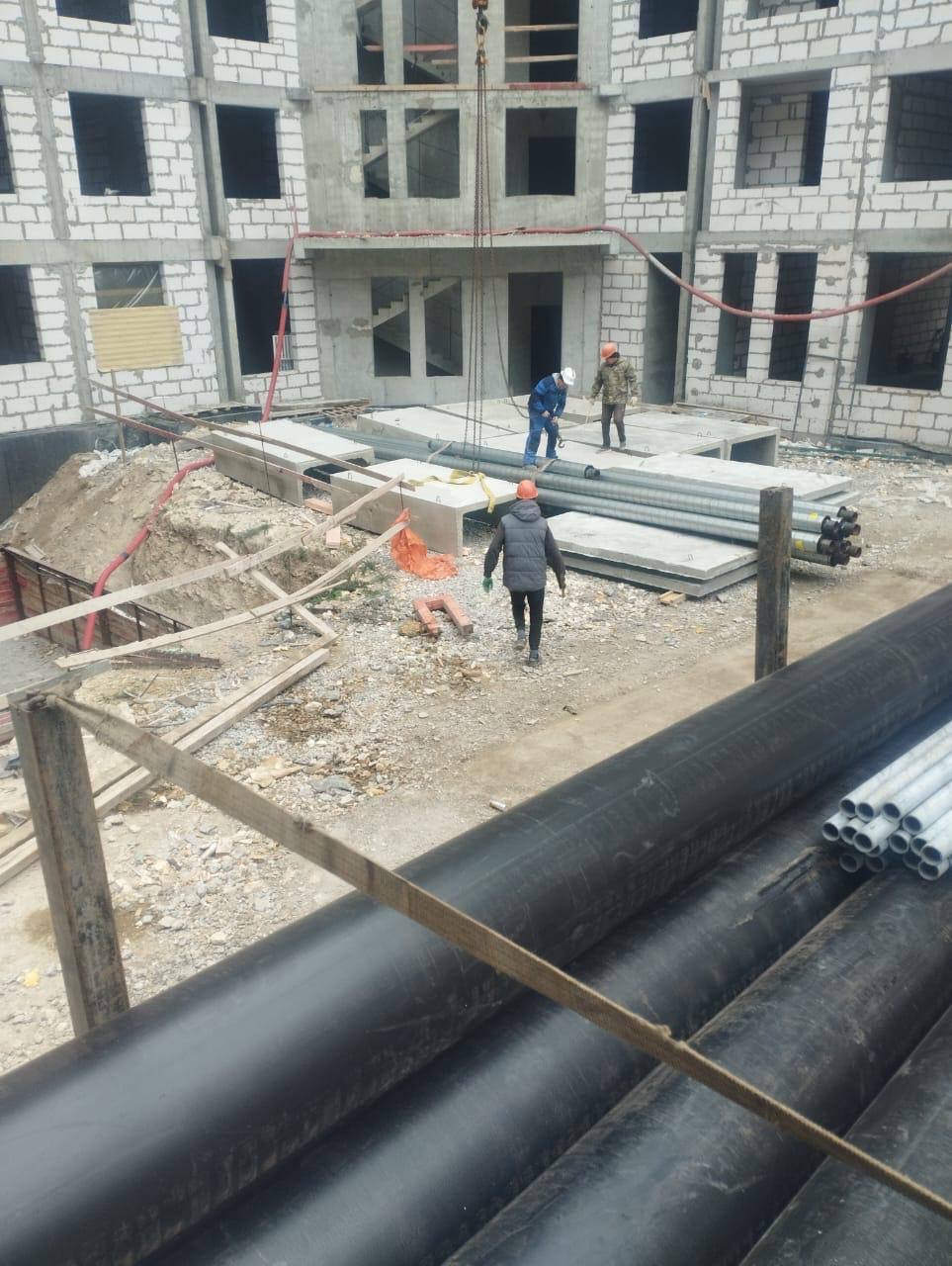 Трубы в ППУ изоляции для: Офисное здание со встроенно-пристроенными торговыми площадями