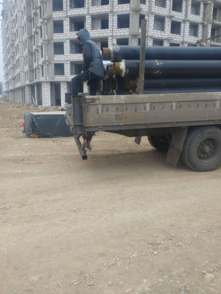 Трубы в ППУ изоляции для: Офисное здание со встроенно-пристроенными торговыми площадями